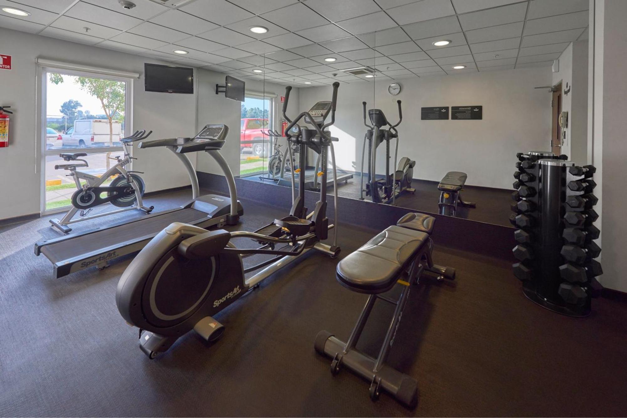 City Express By Marriott Monterrey Norte Rancho Los Encinitos المظهر الخارجي الصورة