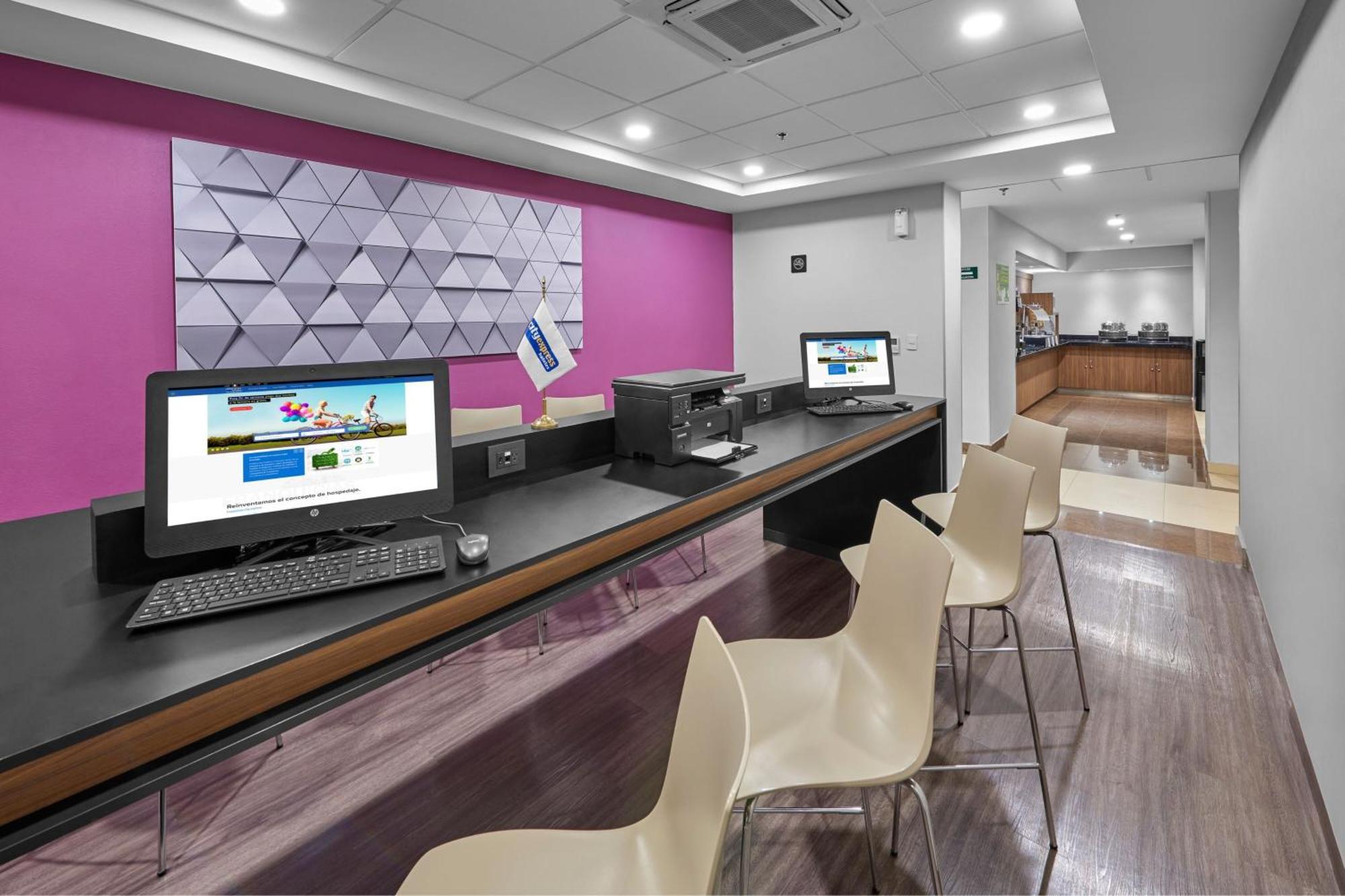 City Express By Marriott Monterrey Norte Rancho Los Encinitos المظهر الخارجي الصورة