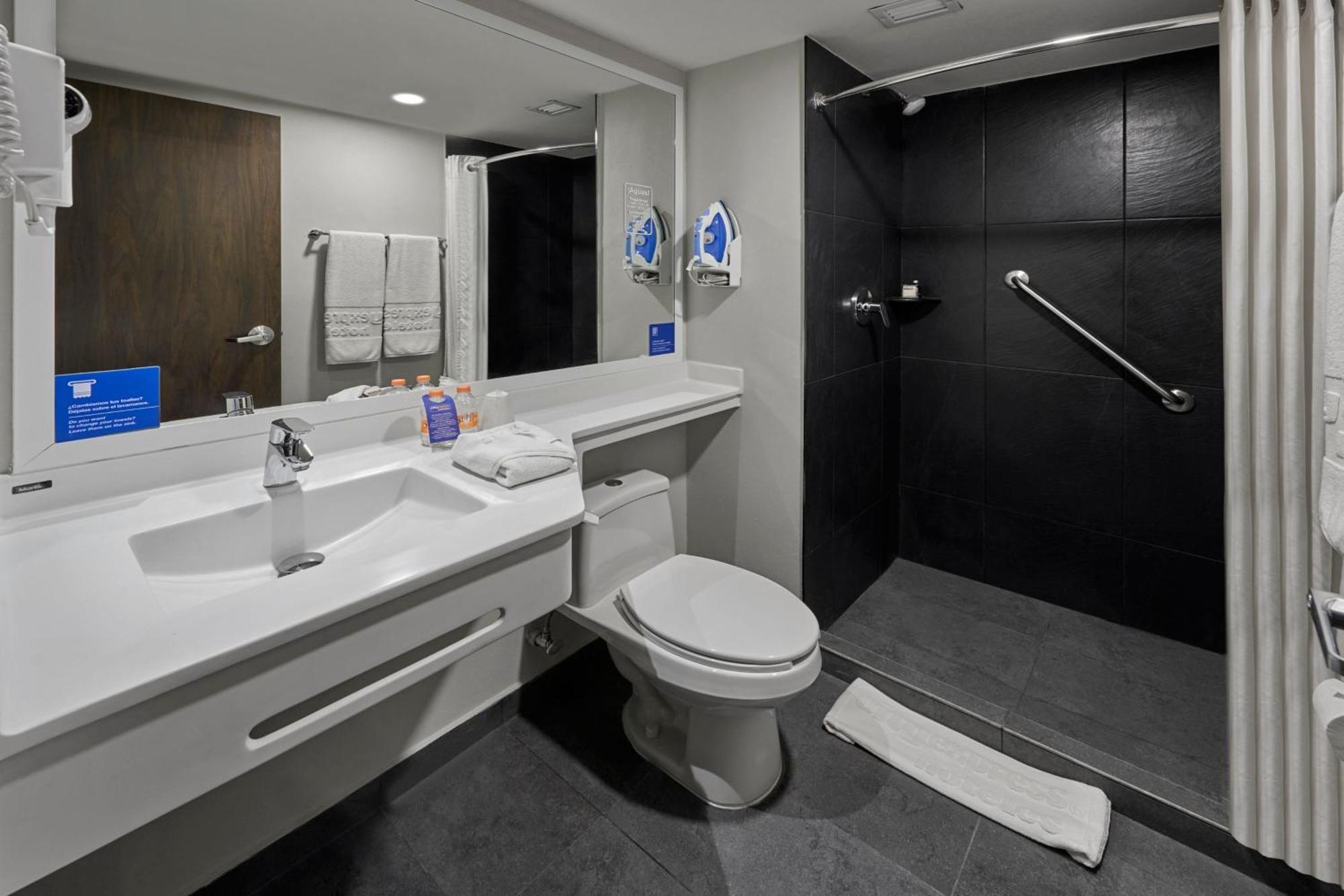 City Express By Marriott Monterrey Norte Rancho Los Encinitos المظهر الخارجي الصورة